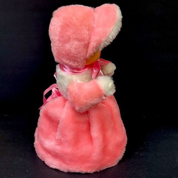 Retro kitsch 14.5” rubber face pink plush dress pyjama girl Made in Toronto - Picture 8 of 16